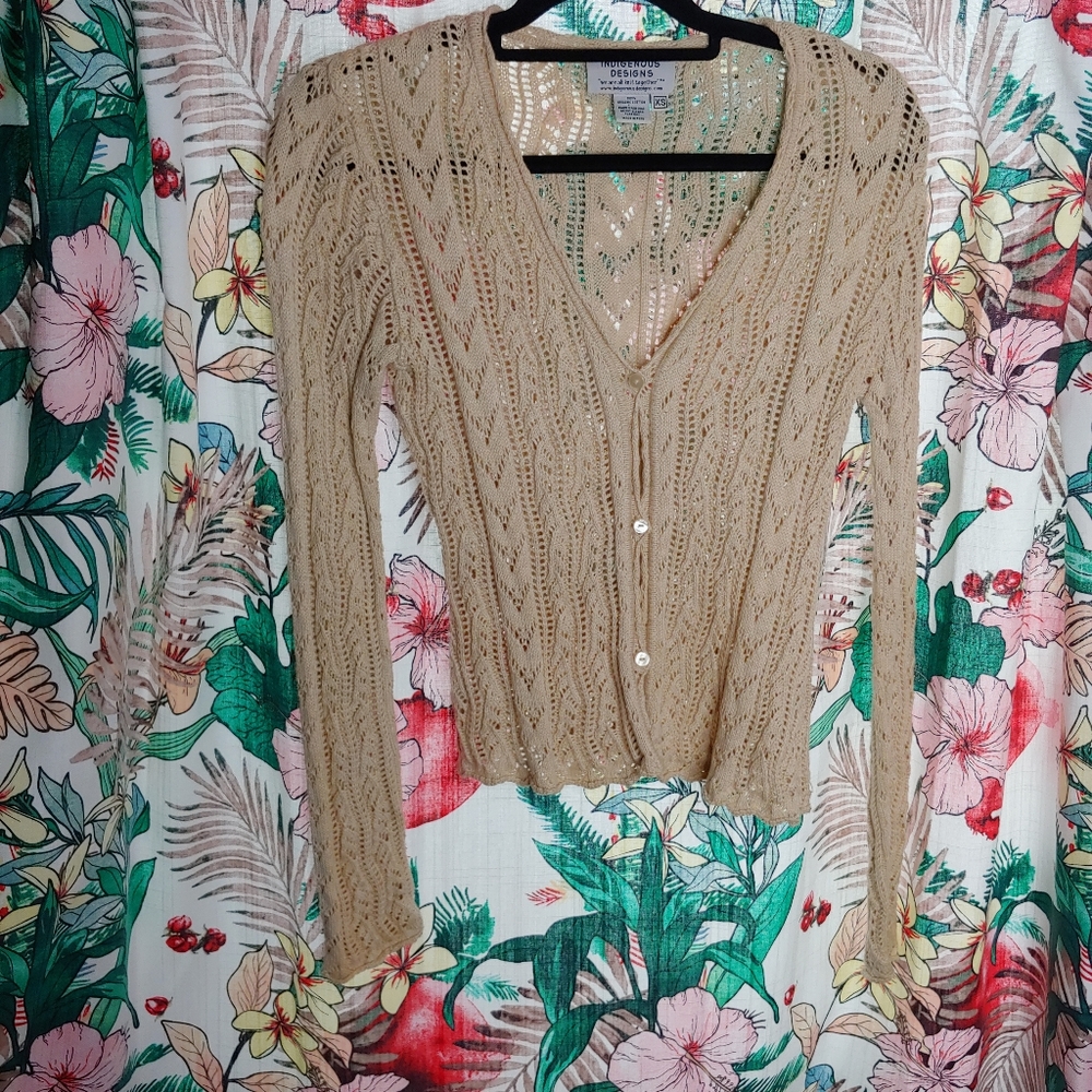 Indigenous Designs | Pointelle Ivory Khaki Caridgan Crop Button Sweater XS